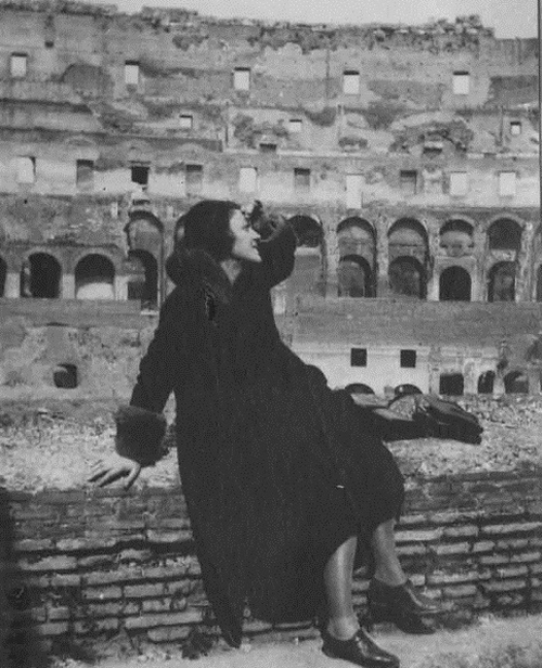 Bebé, una dama viajera