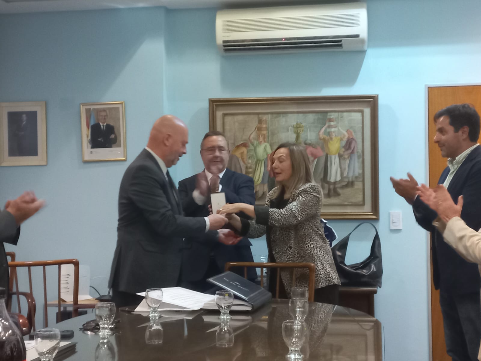 Diploma y Medalla casa de Galicia en Buenos Aires